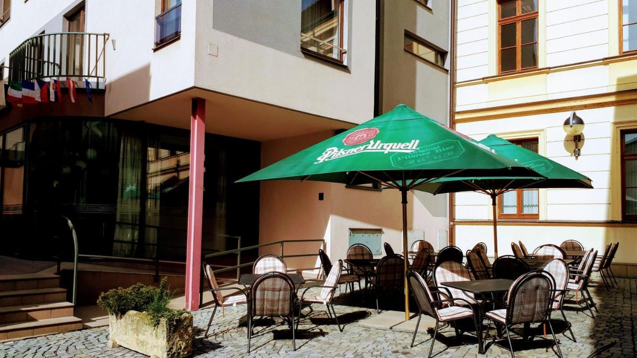 Hotel Mlynska อูแฮร์สแก ฮราดิชเก ภายนอก รูปภาพ